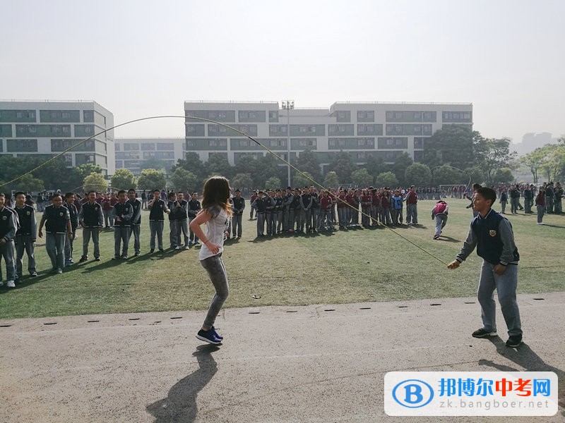 德國(guó)友好學(xué)校巴貝爾斯伯格電影中學(xué)訪問成都市實(shí)驗(yàn)外國(guó)語(yǔ)學(xué)校（西區(qū)）