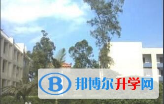 四川省富順縣永年中學校怎么樣、好嗎