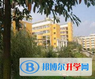 貴州大學(xué)附屬中學(xué)2022年地址在哪里