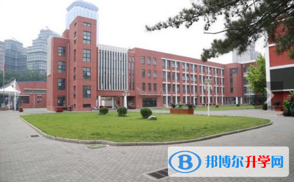 清華大學(xué)附屬中學(xué)國際部2021年招生簡章