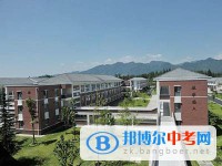 都江堰市第一中學(xué)2025年招生代碼