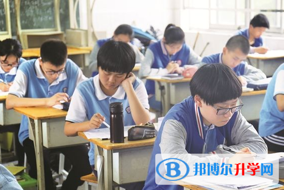 達(dá)州2022年中考報(bào)名自薦信怎么寫