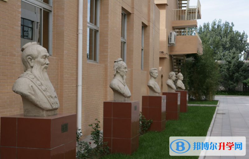 首都師范大學(xué)附屬中學(xué)2023年招生計劃