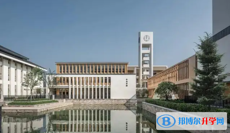 清華大學(xué)附屬中學(xué)2023年排名