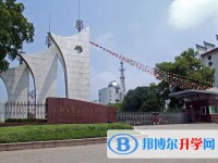 湖南岳陽市第一中學(xué)地址，乘車路線