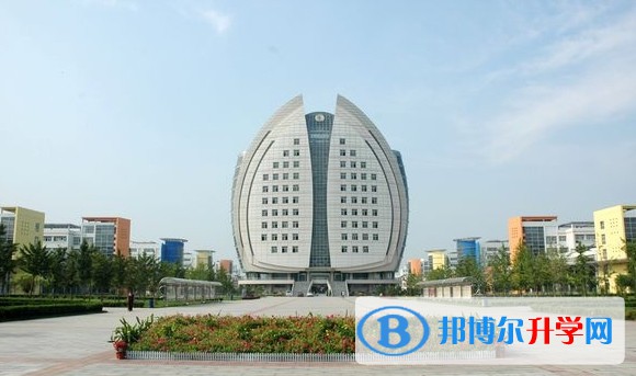 2024石家莊市第三中學(xué)多少錢(學(xué)費(fèi)明細(xì))