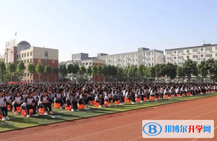 高陽縣第一中學地址，乘車路線